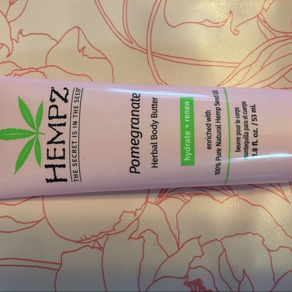 NWOT Makeup Bundle 🔥 smashbox, hempz & more - Picture 8 of 12